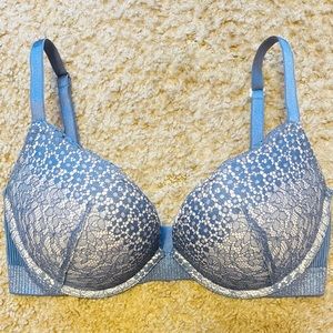 Bundle 2 Victoria secret push up bras
